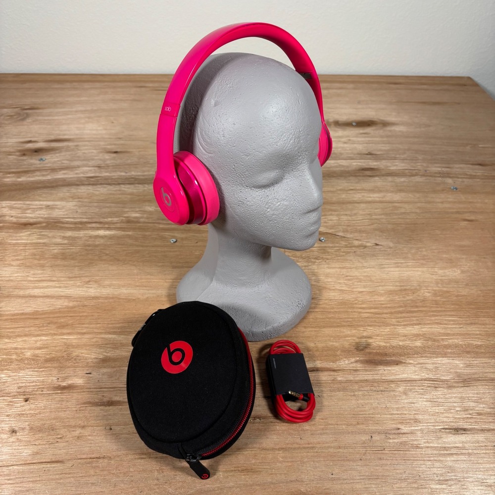 Beats by Dre Solo 2 Wired On-Ear Headphones Shock Pink with Case and Cable